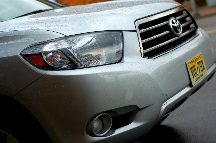  Toyota Highlander Sport 2008 года  (фото 12 из 57)
